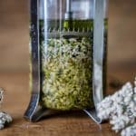 Teinture à l'achilée millefeuille